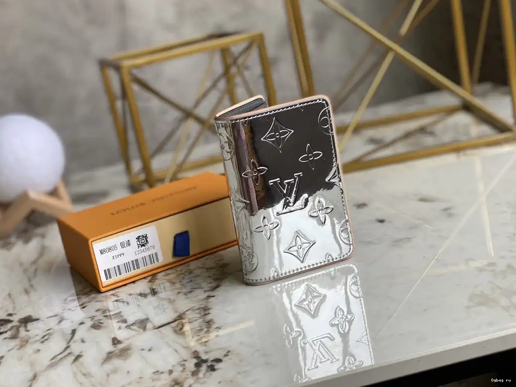 POCKET SLENDER VUITTON LOUIS ORGANIZER 0530
